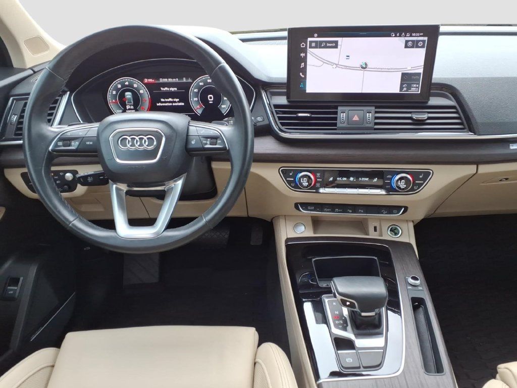 Used 2021 Audi Q5 Prestige w/ Prestige Package AWD/4WD image 13