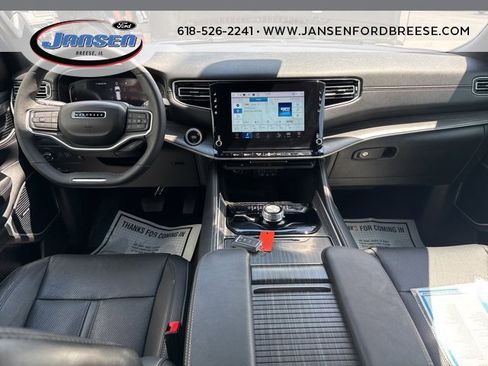 Used 2024 Jeep Wagoneer L Series II w/ Premium Group I image 24