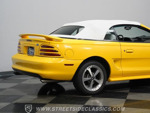 Used 1995 Ford Mustang GT RWD image 24