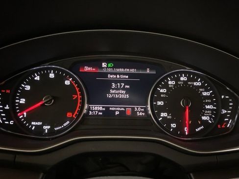 Used 2023 Audi Q5 2.0T Premium image 9