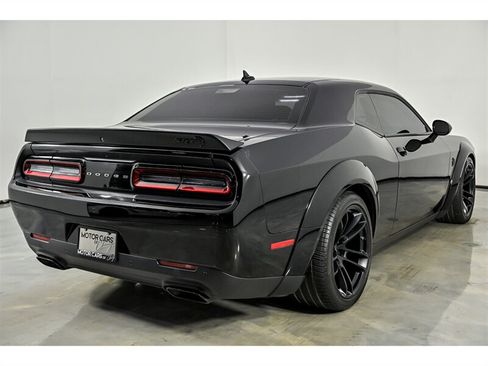 Used 2023 Dodge Challenger SRT Hellcat RWD image 9