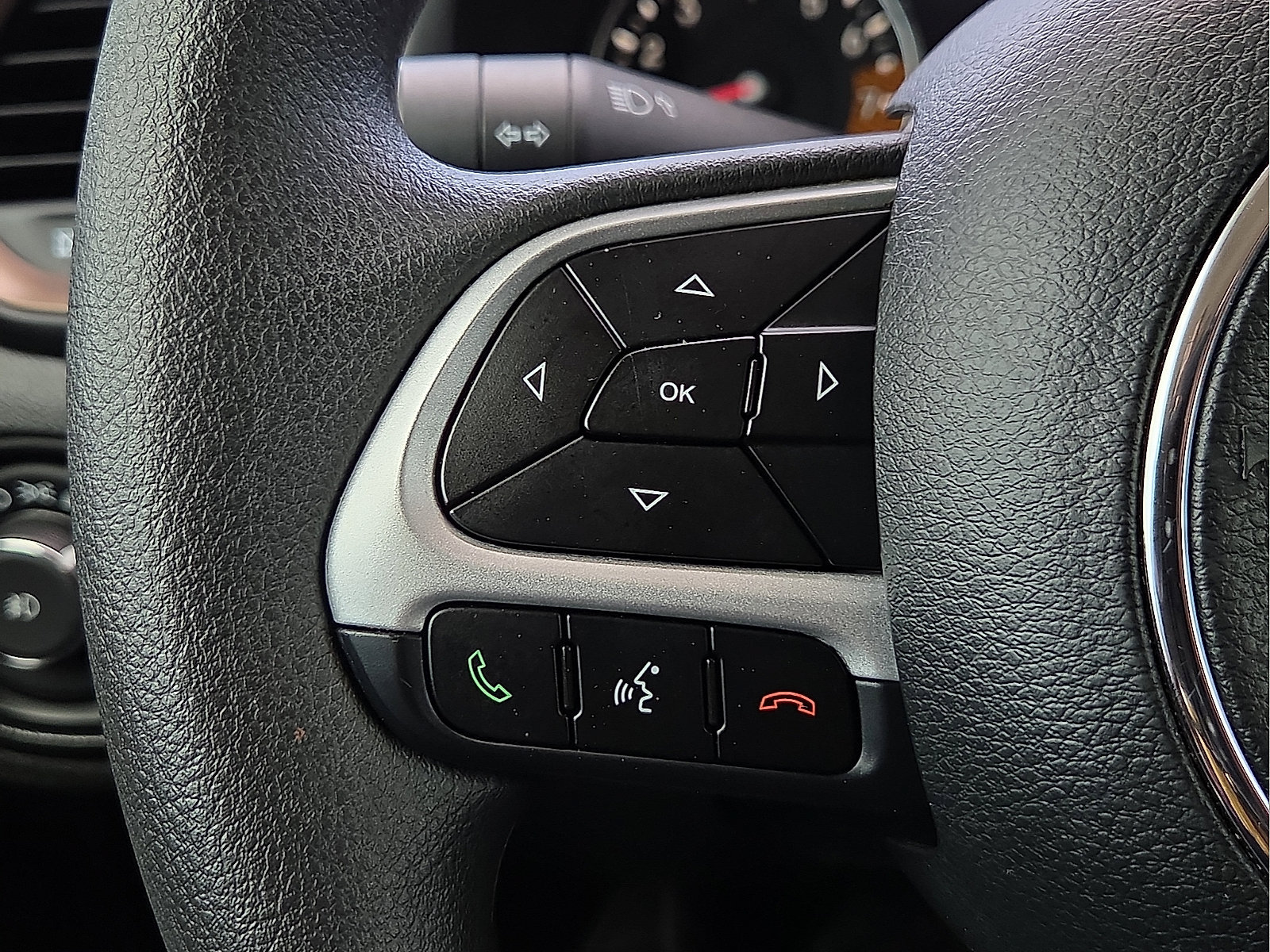 Used 2023 Jeep Renegade Latitude AWD/4WD image 20