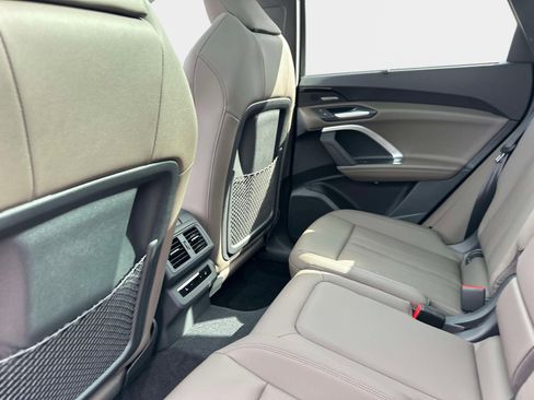 New 2025 Audi Q5 Premium Plus image 15