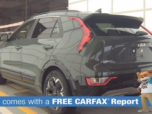 Used 2023 Kia Niro Wind w/ Wind Preserve Package FWD image 2
