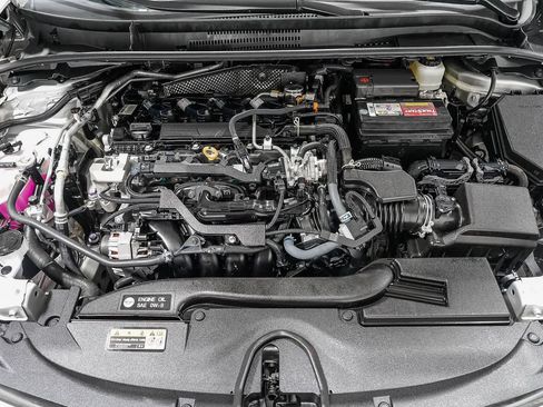 Certified 2025 Toyota Corolla SE FWD image 28