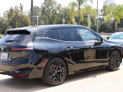Used 2024 BMW iX M60 AWD/4WD image 6