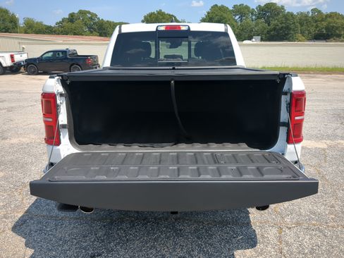 Used 2026 RAM 1500 Limited w/ Bed Utility Group AWD/4WD image 11