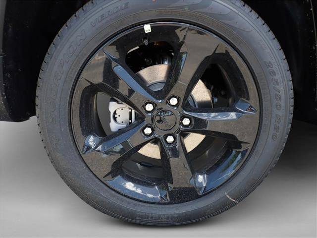 New 2026 Jeep Grand Cherokee Limited w/ Limited Altitude Package AWD/4WD image 7