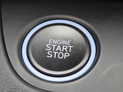 Used 2025 Hyundai Elantra N FWD image 34