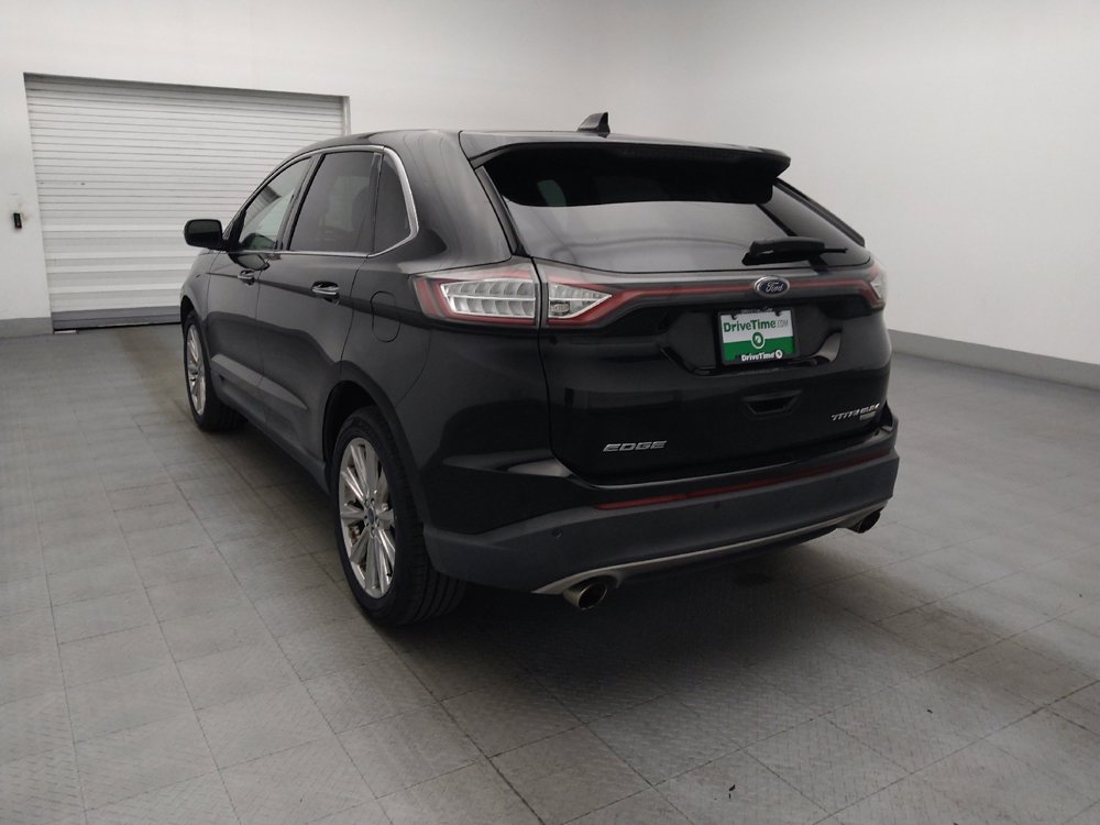 Used 2018 Ford Edge Titanium w/ Equipment Group 301A FWD image 5