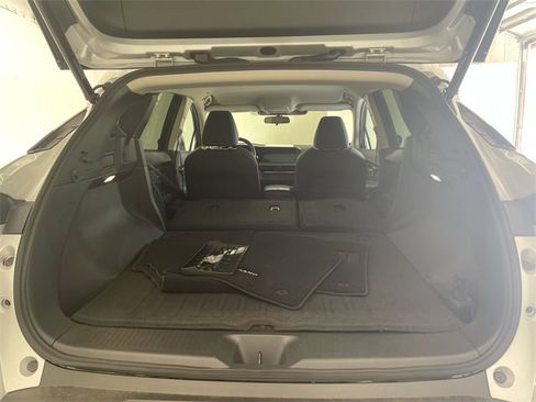 Certified 2025 Nissan Murano SV image 16