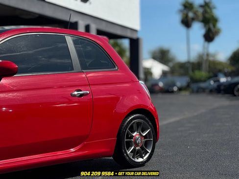 Used 2012 FIAT 500 Sport w/ Safety & Convenience Pkg FWD image 3