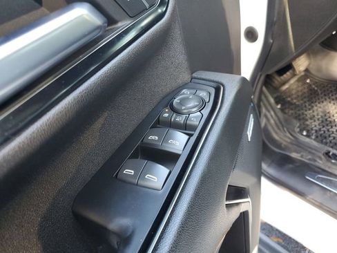 Used 2024 GMC Sierra 2500 AT4 w/ AT4 Premium Plus Package image 18