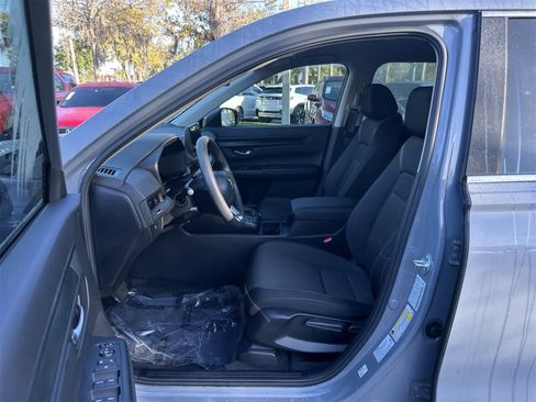 Used 2023 Honda CR-V LX image 18