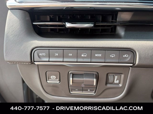 Used 2024 Cadillac Escalade Sport w/ LPO, ONYX Package AWD/4WD image 32