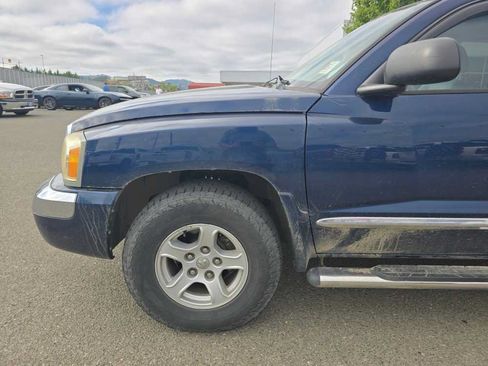 Used 2005 Dodge Dakota Laramie w/ Trailer Tow Group AWD/4WD image 13