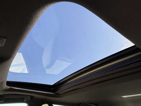 Certified 2023 Lexus IS 350 F Sport w/ Memory Package image 19