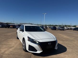 Certified 2025 Nissan Altima 2.5 S video 2