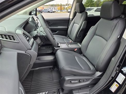 New 2026 Honda Odyssey EX-L image 4