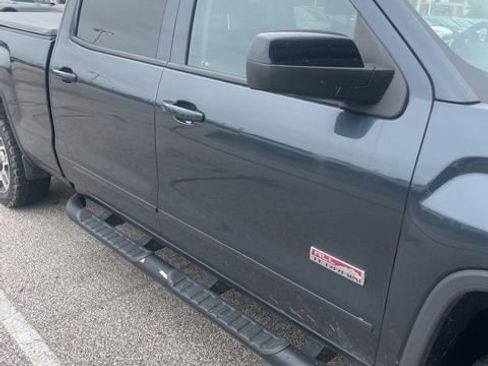 Used 2017 GMC Sierra 1500 SLT AWD/4WD image 6