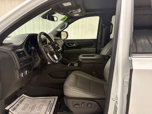 Used 2021 GMC Yukon SLT w/ SLT Premium Package image 61