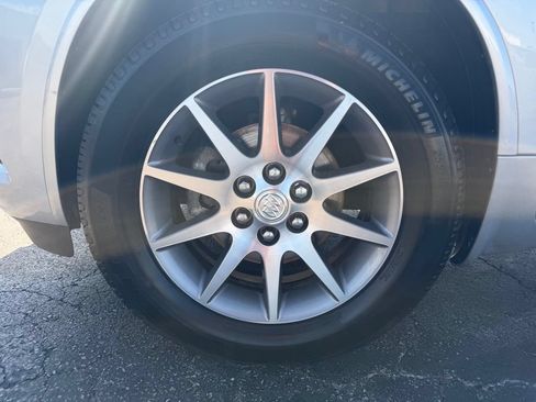 Used 2014 Buick Enclave Leather FWD image 14