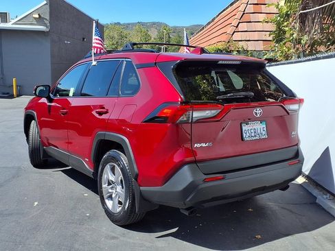 Certified 2025 Toyota RAV4 XLE AWD/4WD image 6