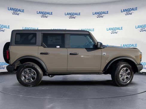 New 2025 Ford Bronco Big Bend image 3