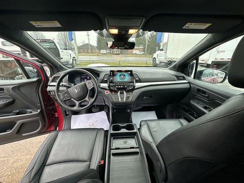 Used 2023 Honda Odyssey Sport image 22