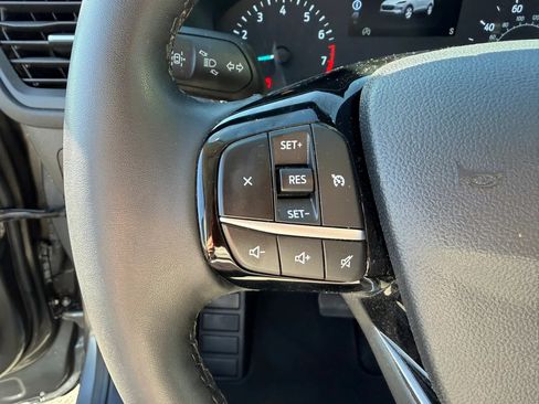 Used 2022 Ford Escape SE w/ SE Sport Appearance Package AWD/4WD image 15