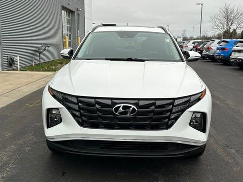 Used 2023 Hyundai Tucson SEL w/ Convenience Package AWD/4WD image 2