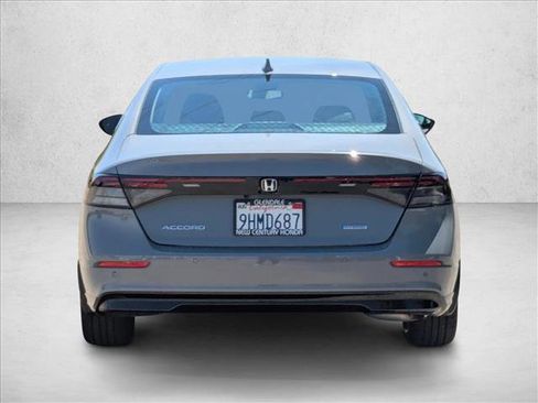 Used 2023 Honda Accord EX-L image 7