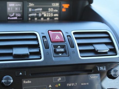 Used 2018 Subaru Forester 2.5i Touring image 30