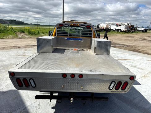 Used 2010 Ford F450 4x4 Regular Cab Super Duty image 4