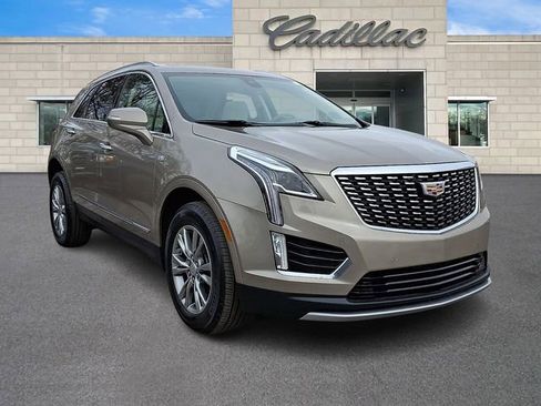 Certified 2023 Cadillac XT5 Premium Luxury image 2