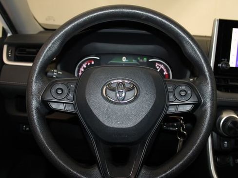 Used 2024 Toyota RAV4 LE image 21