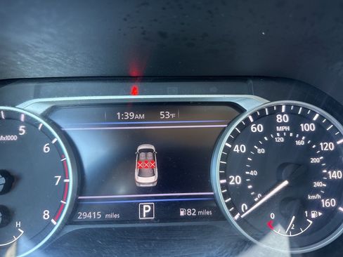 Certified 2025 Nissan Sentra SV image 40