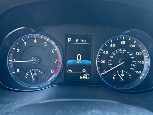 Used 2023 Hyundai Kona SEL w/ Cargo Package image 10