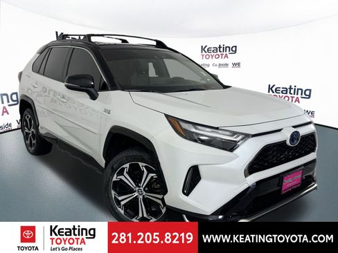 Used 2023 Toyota RAV4 XSE image 2