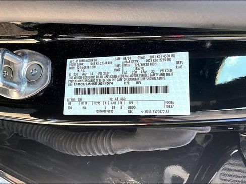 Used 2024 Ford Escape ST-Line w/ Tech Pack #1 AWD/4WD image 29
