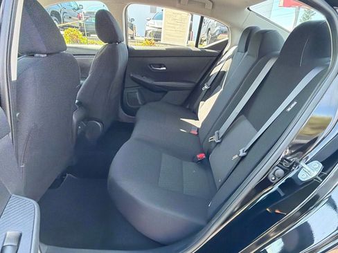 Used 2023 Nissan Sentra SV FWD image 14