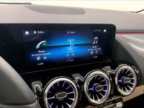 Certified 2023 Mercedes-Benz GLA 250 image 23