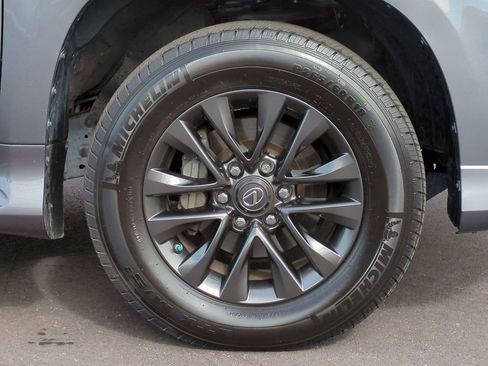 Used 2021 Lexus GX 460 Premium image 11