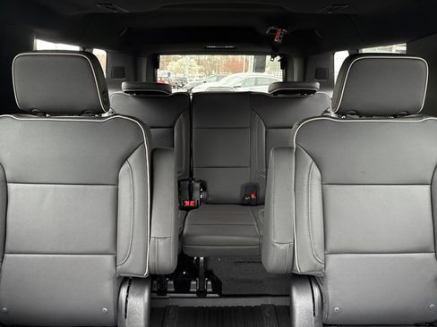 New 2026 GMC Yukon XL Elevation w/ Elevation Premium Package image 22