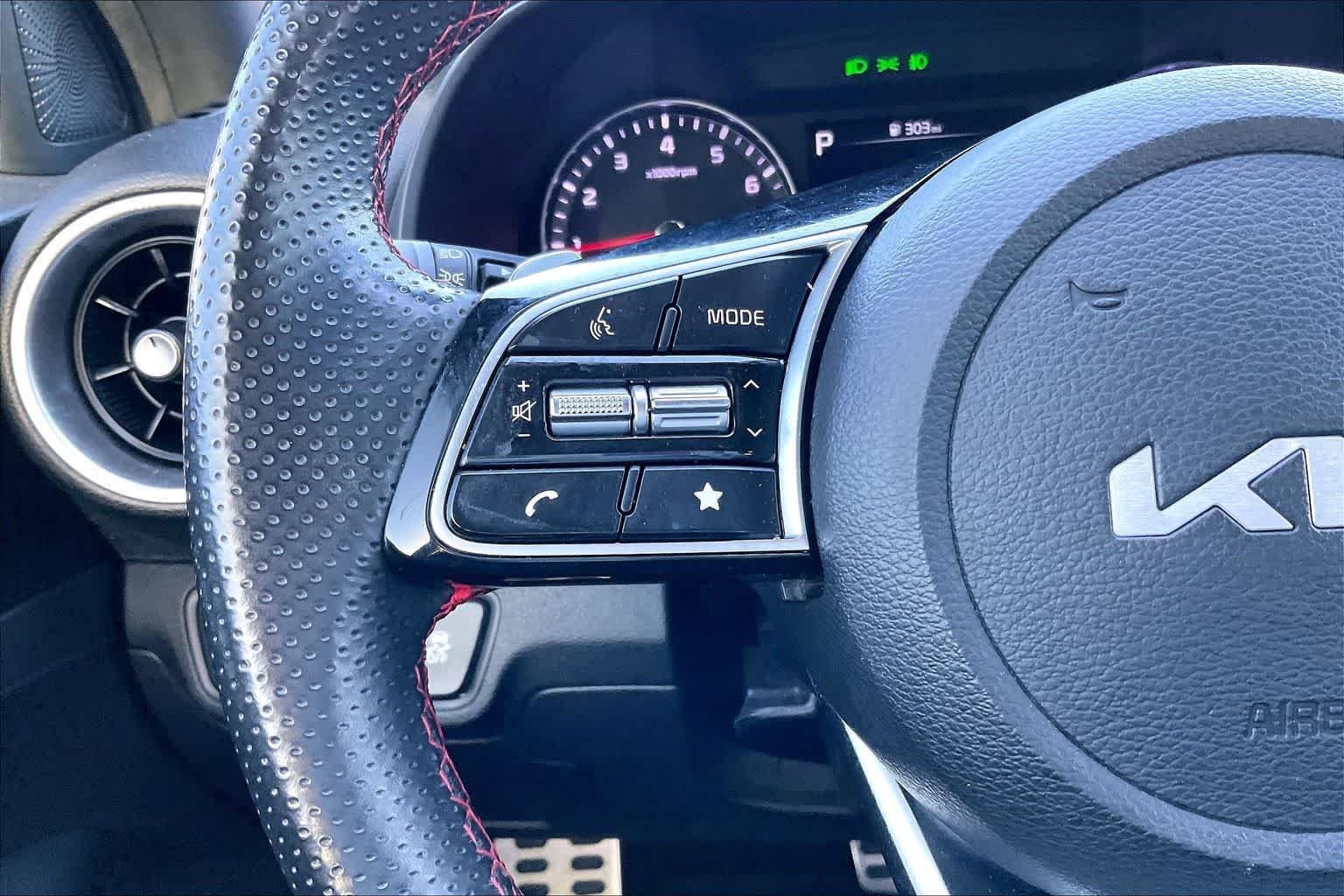 Certified 2023 Kia Forte GT FWD image 22