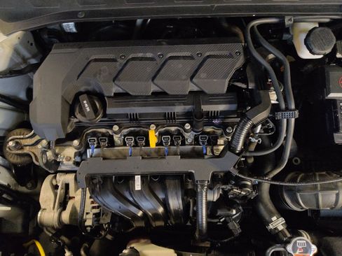 Used 2021 Hyundai Venue SEL FWD image 30