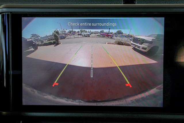 Used 2024 Jeep Wrangler Unlimited AWD/4WD image 16