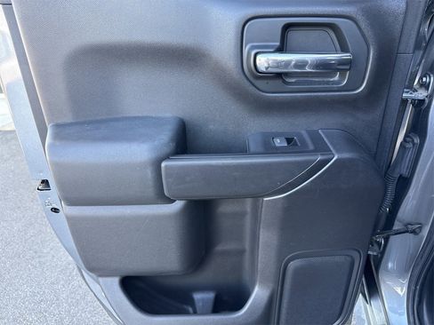 Used 2019 Chevrolet Silverado 1500 Custom w/ Trailering Package image 27