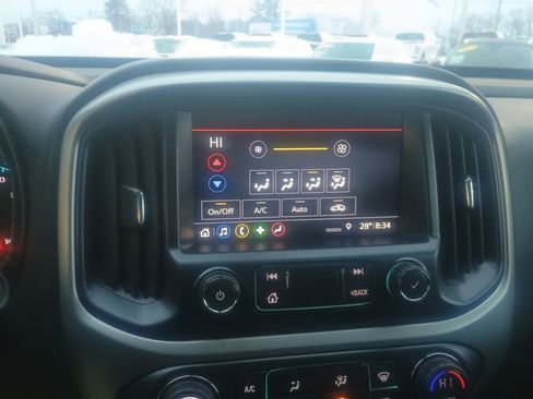 Used 2022 Chevrolet Colorado ZR2 image 24