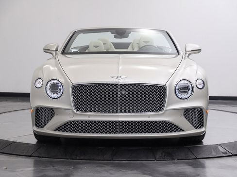 Used 2022 Bentley Continental GT AWD/4WD image 15